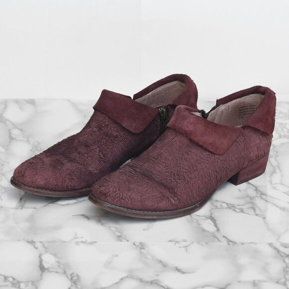 Seychelles - Anthropologie Snare Towel Ankle Boots - Suede - Burgundy - Size 7.5 - Picture 2 of 6